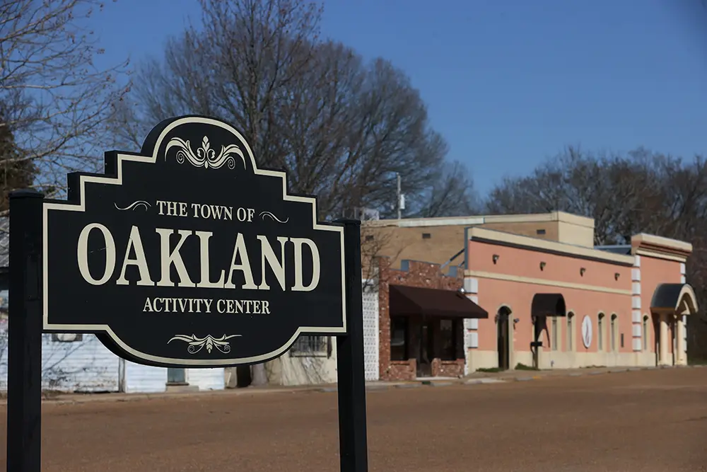 oakland tennessee community landmark fayette county dental implant patients